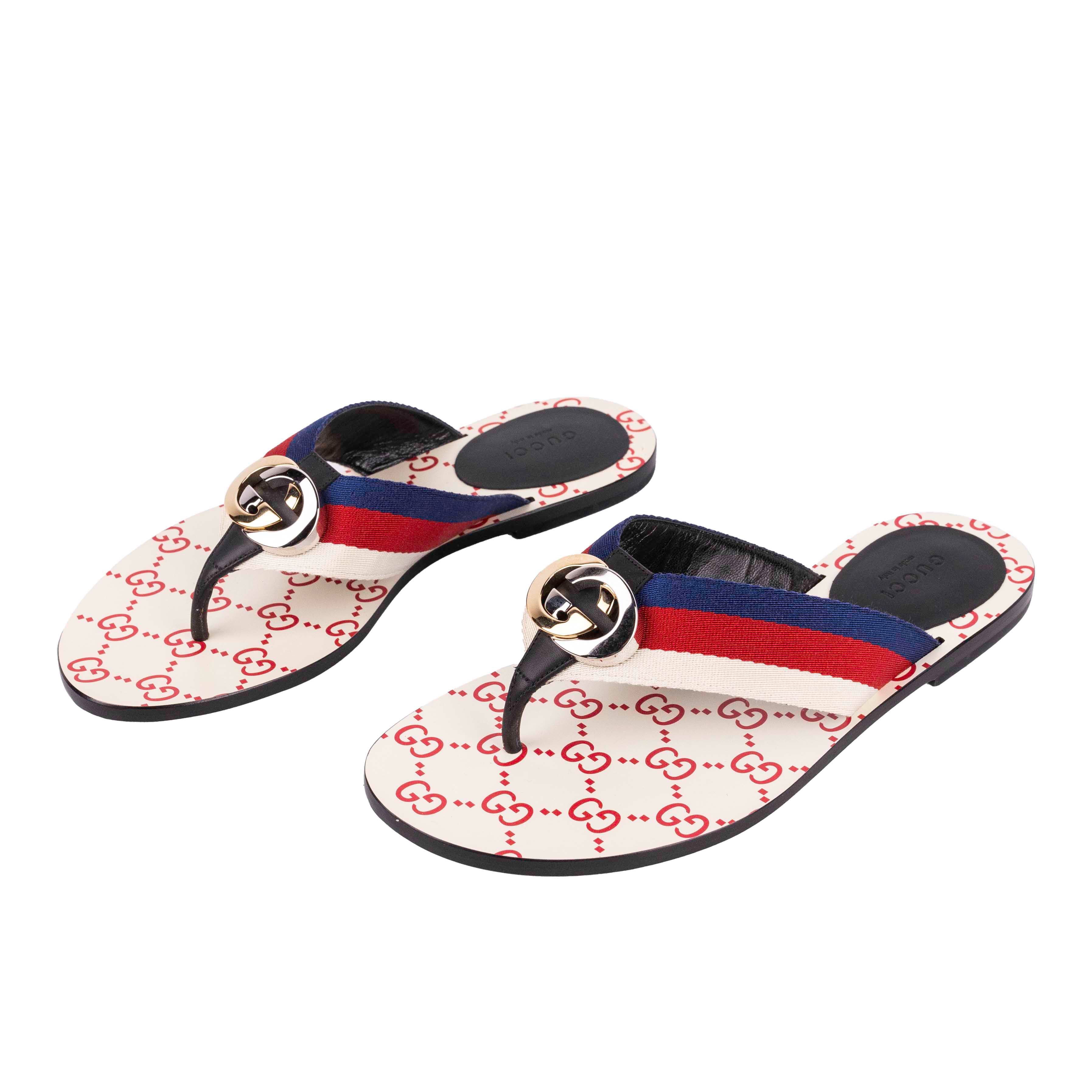Шльопанці Gucci